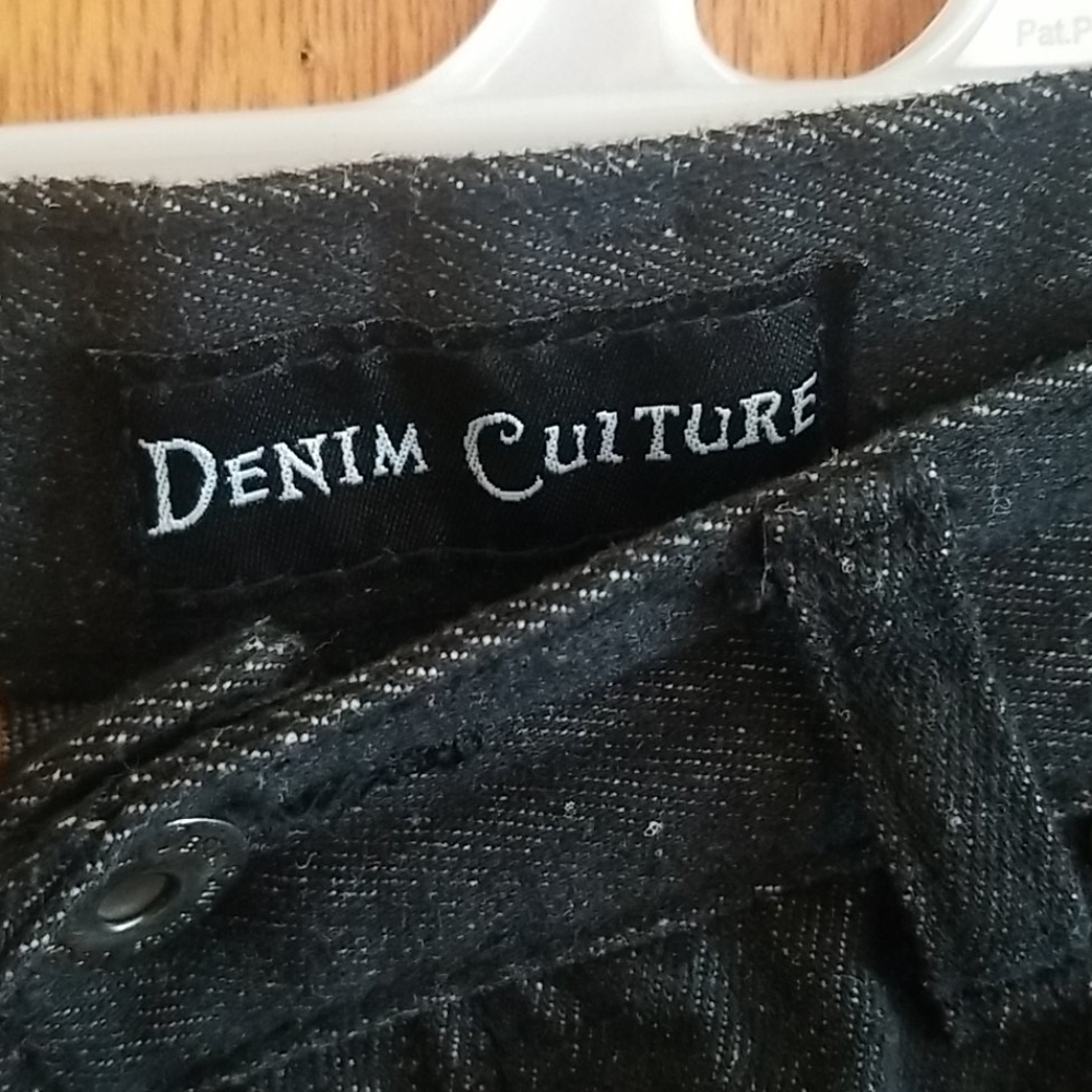 jeans - Picture 2 of 5